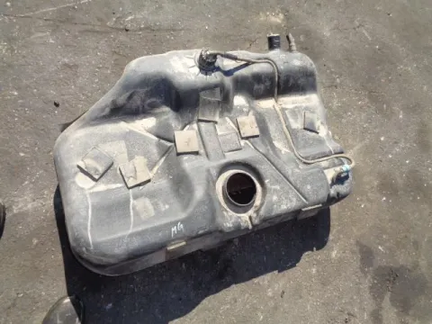 Δεξαμενή Καυσίμου (Ρεζερβουάρ) για HYUNDAI LANTRA (1998 - 1999) (J2) *ΔΒ* Δεξαμενή Καυσίμου (Ρεζερβουάρ) για HYUNDAI LANTRA (1998 - 1999) (J2) *ΔΒ*