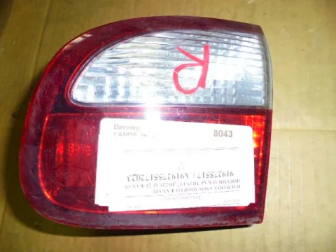 Φανάρι Πίσω Δεξί Καπού για CHEVROLET - DAEWOO LANOS (1997 - 2000) (T100) Hatchback - 5dr Φανάρι Πίσω Δεξί Καπού για CHEVROLET - DAEWOO LANOS (1997 - 2000) (T100) Hatchback - 5dr