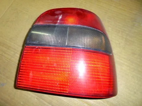 Φανάρι Πίσω Δεξί για SKODA FELICIA (1994 - 1998) (6U1-5) Φανάρι Πίσω Δεξί για SKODA FELICIA (1994 - 1998) (6U1-5)