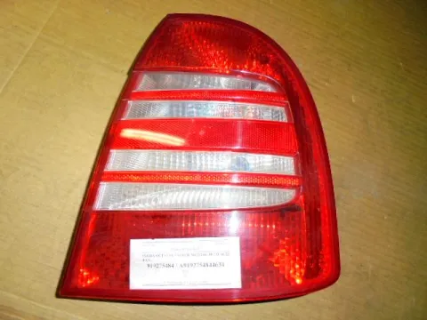 Φανάρι Πίσω Δεξί για SKODA SUPERB (2003 - 2007) (3U4) Φανάρι Πίσω Δεξί για SKODA SUPERB (2003 - 2007) (3U4)