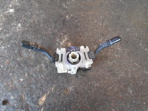 Διακόπτης Φώτων-Φλάς για MAZDA 6 (2002 - 2006) (GG) (GY) 2300 L3-C1 petrol 166 Διακόπτης Φώτων-Φλάς για MAZDA 6 (2002 - 2006) (GG) (GY) 2300 L3-C1 petrol 166