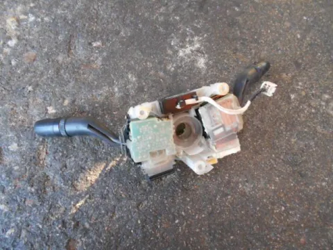 Διακόπτης Φώτων-Φλάς για MAZDA 6 (2002 - 2006) (GG) (GY) 2300 L3-C1 petrol 166 -  Διακόπτης Φώτων-Φλάς για MAZDA 6 (2002 - 2006) (GG) (GY) 2300 L3-C1 petrol 166 -