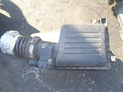 Φιλτροκούτι με Airflow 2220427010 για TOYOTA AVENSIS (2000 - 2003) (T220) , (2003 - 2006) (T250) *Δ* Φιλτροκούτι με Airflow 2220427010 για TOYOTA AVENSIS (2000 - 2003) (T220) , (2003 - 2006) (T250) *Δ*