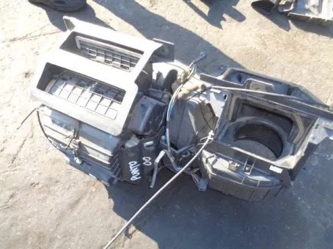 Ψύκτης (Εβαπορέτα) για FIAT PUNTO (1999 - 2003) (188) *Α* (ΔΩΜΑΤΙΟ) Ψύκτης (Εβαπορέτα) για FIAT PUNTO (1999 - 2003) (188) *Α* (ΔΩΜΑΤΙΟ)