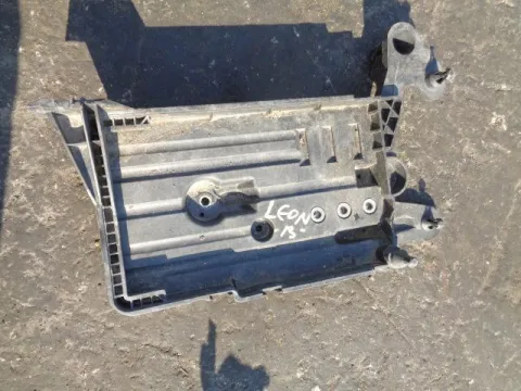 Βάση Μπαταρίας για SEAT LEON (2009 - 2013) (1P) *Δ* Βάση Μπαταρίας για SEAT LEON (2009 - 2013) (1P) *Δ*