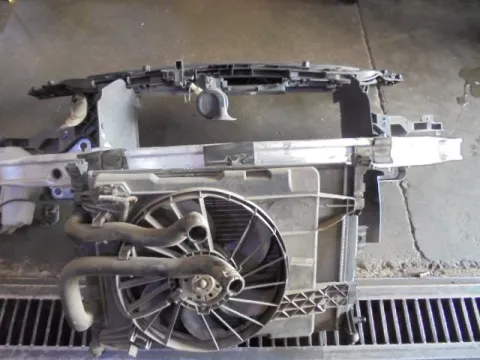 Μούρη (με καπό και φτερά) για RENAULT MEGANE (2002 - 2005) (LM) (KM) (EM) (CM) *Γ* Μούρη (με καπό και φτερά) για RENAULT MEGANE (2002 - 2005) (LM) (KM) (EM) (CM) *Γ*