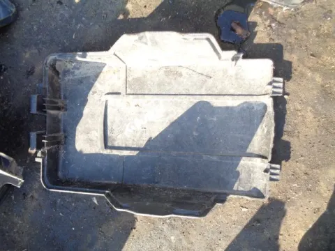 Καπάκι Μπαταρίας για VW TIGUAN (2008 - 2012) (5N) *Δ* Καπάκι Μπαταρίας για VW TIGUAN (2008 - 2012) (5N) *Δ*