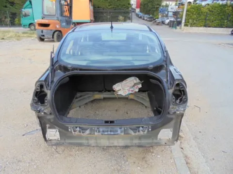 Τροπέτο Αμάξι κομπλέ Χωρις Μηχανη Και Χωρις Αξονα (Φτερα Πισω Ελαττωματικα) για RENAULT MEGANE (2002 - 2005) (LM) (KM) (EM) (CM)  *ΔΒ* - 