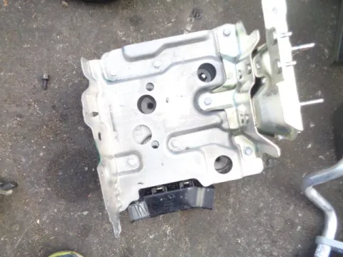 Βάση Μπαταρίας για NISSAN QASHQAI (2014 - ) *Δ* Βάση Μπαταρίας για NISSAN QASHQAI (2014 - ) *Δ*