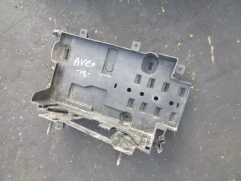 Βάση Μπαταρίας για CHEVROLET - DAEWOO AVEO (2011- ) ( ) *Δ* Βάση Μπαταρίας για CHEVROLET - DAEWOO AVEO (2011- ) ( ) *Δ*