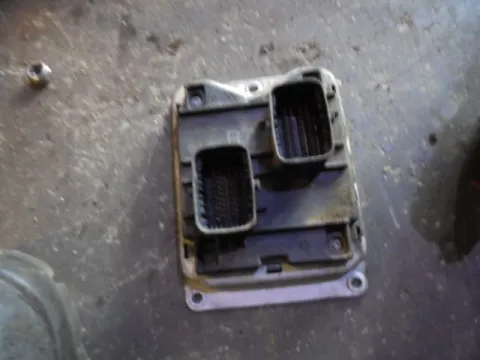 Εγκέφαλος Κινητήρα 0261204475 για OPEL CORSA (1993 - 2000) B ΤΕΛΑΡΟ 2*245231 Εγκέφαλος Κινητήρα 0261204475 για OPEL CORSA (1993 - 2000) B ΤΕΛΑΡΟ 2*245231