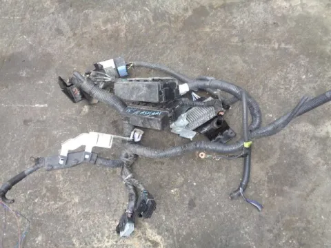 Ασφαλειοθήκη Μπαταρίας για NISSAN QASHQAI (2014 - ) *Δ* Ασφαλειοθήκη Μπαταρίας για NISSAN QASHQAI (2014 - ) *Δ*