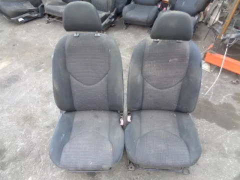 Καθίσματα Σετ Εμπρός με Αερόσακους για TOYOTA RAV-4 (2006 - 2009) (XA30) Καθίσματα Σετ Εμπρός με Αερόσακους για TOYOTA RAV-4 (2006 - 2009) (XA30)