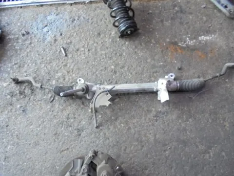 Κρεμαγιέρα Μηχανική για NISSAN QASHQAI (2014 - ) Κρεμαγιέρα Μηχανική για NISSAN QASHQAI (2014 - )