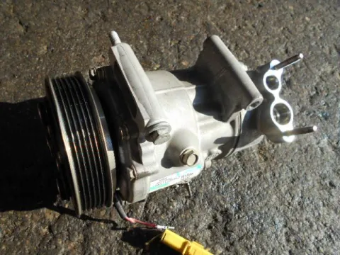 Συμπιεστής A-C (Κομπρέσορας) για MINI MINI COOPER (2007 - 2012) Συμπιεστής A-C (Κομπρέσορας) για MINI MINI COOPER (2007 - 2012)