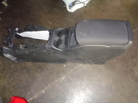 Υποβραχιόνιο(Τεμπέλης) για NISSAN QASHQAI (2014 - ) **Γ** Υποβραχιόνιο(Τεμπέλης) για NISSAN QASHQAI (2014 - ) **Γ**