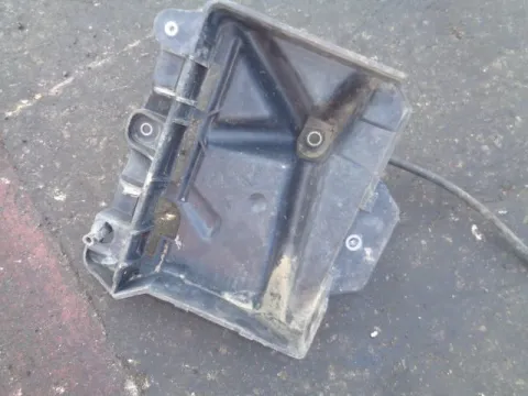 Βάση Μπαταρίας για VW POLO (2009 - 2014) (6R) , SKODA FABIA (2007 - 2011) *Δ* Βάση Μπαταρίας για VW POLO (2009 - 2014) (6R) , SKODA FABIA (2007 - 2011) *Δ*