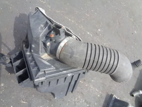 Φιλτροκούτι 3B0129607Q με Airflow 0281002481 για VW PASSAT (2000 - 2005) (3B3) 1900 (AVF) Diesel 130 TDI  *Δ* Φιλτροκούτι 3B0129607Q με Airflow 0281002481 για VW PASSAT (2000 - 2005) (3B3) 1900 (AVF) Diesel 130 TDI  *Δ*