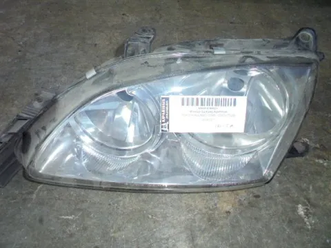 Φανάρι Εμπρός Αριστερό για TOYOTA AVENSIS (2000 - 2003) (T220) ΙΜΙΤΑΣΙΟΝ Φανάρι Εμπρός Αριστερό για TOYOTA AVENSIS (2000 - 2003) (T220) ΙΜΙΤΑΣΙΟΝ