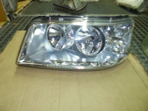 Φανάρι Εμπρός Αριστερό για VW TRANSPORTER (2003 - 2009) (7H) (T5) Φανάρι Εμπρός Αριστερό για VW TRANSPORTER (2003 - 2009) (7H) (T5)