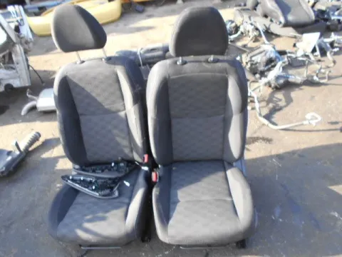 Καθίσματα Σετ Σαλόνι Χ. Αερόσακους για NISSAN QASHQAI (2014 - ) *ΔΒ* Καθίσματα Σετ Σαλόνι Χ. Αερόσακους για NISSAN QASHQAI (2014 - ) *ΔΒ*