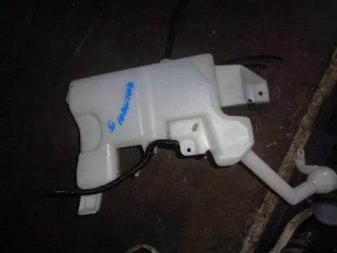 Δοχείο Υαλοκαθαριστήρων Με Μοτέρ για NISSAN QASHQAI (2014 - ) Δοχείο Υαλοκαθαριστήρων Με Μοτέρ για NISSAN QASHQAI (2014 - )