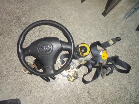 Σετ Αερόσακων Εμπρός (με Ταμπλό) για TOYOTA COROLLA VERSO (2001 - 2004) (E120) **Γ** -  Σετ Αερόσακων Εμπρός (με Ταμπλό) για TOYOTA COROLLA VERSO (2001 - 2004) (E120) **Γ** -