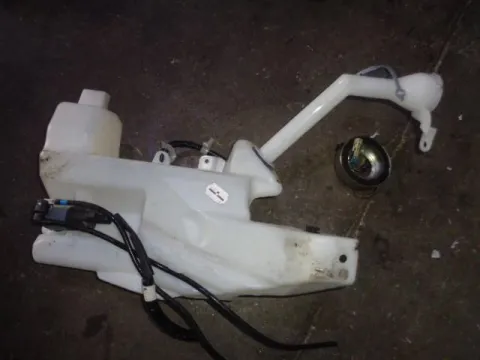 Δοχείο Υαλοκαθαριστήρων Με Μοτέρ για NISSAN QASHQAI (2014 - ) Δοχείο Υαλοκαθαριστήρων Με Μοτέρ για NISSAN QASHQAI (2014 - )