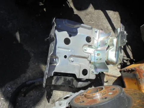 Βάση Μπαταρίας για NISSAN QASHQAI (2014 - ) *Δ* Βάση Μπαταρίας για NISSAN QASHQAI (2014 - ) *Δ*