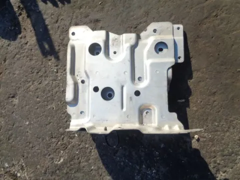 Βάση Μπαταρίας για NISSAN QASHQAI (2014 - ) *Δ* Βάση Μπαταρίας για NISSAN QASHQAI (2014 - ) *Δ*