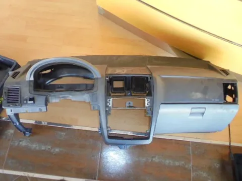 Σετ Αερόσακων Εμπρός (με Ταμπλό) για HYUNDAI GETZ (2002 - 2005) (TB) **Γ** Σετ Αερόσακων Εμπρός (με Ταμπλό) για HYUNDAI GETZ (2002 - 2005) (TB) **Γ**