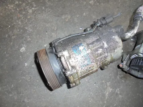 Συμπιεστής A-C (Κομπρέσορας) για VW GOLF (1998 - 2004) Mk4 (1J1) 1400 (AHW)(AKQ)(APE)(AXP)(BCA) Pet 75 16valve Συμπιεστής A-C (Κομπρέσορας) για VW GOLF (1998 - 2004) Mk4 (1J1) 1400 (AHW)(AKQ)(APE)(AXP)(BCA) Pet 75 16valve