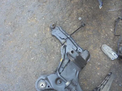 Ψαλίδι Εμπρός Αριστερό για CHEVROLET - DAEWOO NUBIRA (2003 - 2005) (J200) Ψαλίδι Εμπρός Αριστερό για CHEVROLET - DAEWOO NUBIRA (2003 - 2005) (J200)