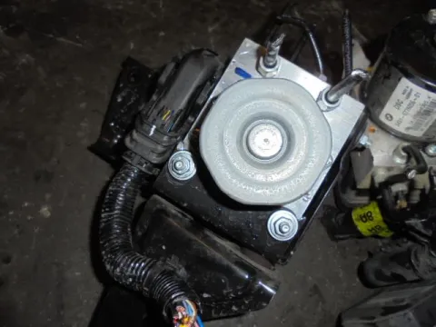 Μονάδα ABS 476604EA1C για NISSAN QASHQAI (2014 - ) Μονάδα ABS 476604EA1C για NISSAN QASHQAI (2014 - )