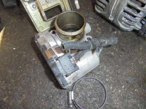 Σώμα Πεταλούδας για ALFA ROMEO 156 (1997 - 2003) (932)  (42) Σώμα Πεταλούδας για ALFA ROMEO 156 (1997 - 2003) (932)  (42)
