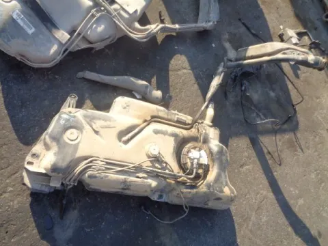 Δεξαμενή Καυσίμου (Ρεζερβουάρ) για PEUGEOT 208 (2012 - ) ( )  *ΔΒ* Δεξαμενή Καυσίμου (Ρεζερβουάρ) για PEUGEOT 208 (2012 - ) ( )  *ΔΒ*