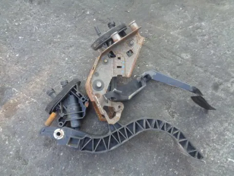 Σετ Πεταλιέρα για MAZDA 2 (2003 - 2005) (DY) *Δ* Σετ Πεταλιέρα για MAZDA 2 (2003 - 2005) (DY) *Δ*