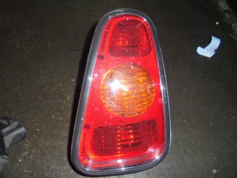 Φανάρι Πίσω Δεξί για MINI MINI COOPER (2004 - 2006) Φανάρι Πίσω Δεξί για MINI MINI COOPER (2004 - 2006)