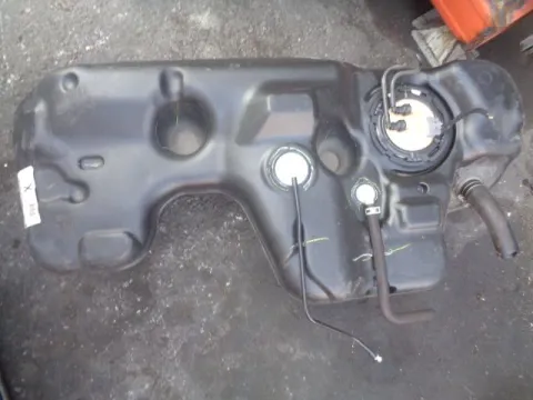 Δεξαμενή Καυσίμου (Ρεζερβουάρ) για NISSAN QASHQAI (2014 - ) Diesel *ΔΒ* Δεξαμενή Καυσίμου (Ρεζερβουάρ) για NISSAN QASHQAI (2014 - ) Diesel *ΔΒ*