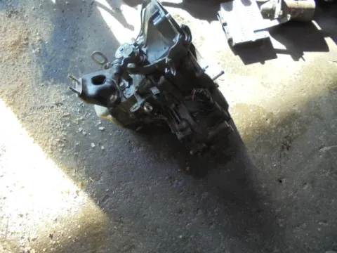 Κιβώτιο Ταχυτήτων (Σασμάν) Χειροκίνητο για CHEVROLET - DAEWOO MATIZ (2005 - 2010) (M200) 1000 B10S1 petrol 67 Κιβώτιο Ταχυτήτων (Σασμάν) Χειροκίνητο για CHEVROLET - DAEWOO MATIZ (2005 - 2010) (M200) 1000 B10S1 petrol 67