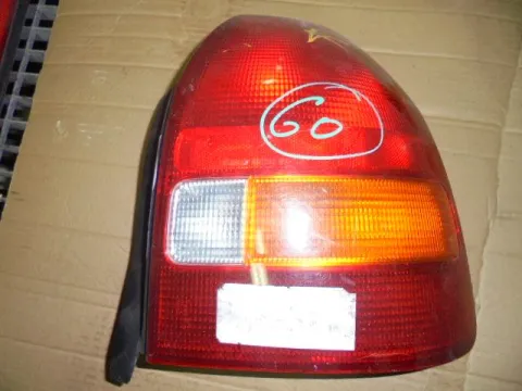 Φανάρι Πίσω Δεξί Ραγισμένο για HONDA CIVIC (1996 - 1998) (EJ - K) (MA - B) Hatchback - 3dr