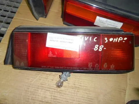 Φανάρι Πίσω Δεξί για HONDA CIVIC (1988 -1990) (EC - D - E - F) Hatchback - 3dr Φανάρι Πίσω Δεξί για HONDA CIVIC (1988 -1990) (EC - D - E - F) Hatchback - 3dr