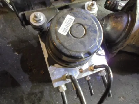 Μονάδα ABS 445400d130 για TOYOTA YARIS (2012 - 2014) ( ) 1400 Diesel D4-D 90hp (1ND) Μονάδα ABS 445400d130 για TOYOTA YARIS (2012 - 2014) ( ) 1400 Diesel D4-D 90hp (1ND)
