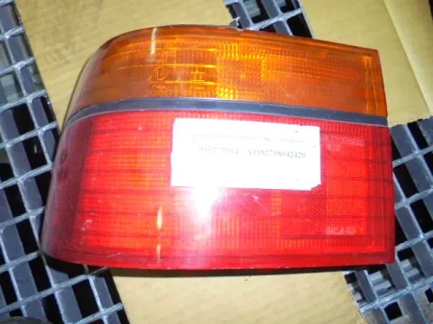 Φανάρι Πίσω Αριστερό για HONDA ACCORD (1990 - 1993) (CB - C) Φανάρι Πίσω Αριστερό για HONDA ACCORD (1990 - 1993) (CB - C)