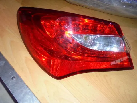 Φανάρι Πίσω Αριστερό Led για CHRYSLER 200 (2011 - ) Φανάρι Πίσω Αριστερό Led για CHRYSLER 200 (2011 - )
