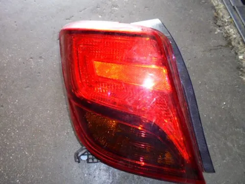 Φανάρι Πίσω Αριστερό Ελαττωματικό για TOYOTA YARIS (2012 - 2014) ( ) Φανάρι Πίσω Αριστερό Ελαττωματικό για TOYOTA YARIS (2012 - 2014) ( )
