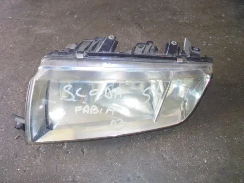Φανάρι Εμπρός Αριστερό Σπασμένη Βάση για SKODA FABIA (2000 - 2004) (6Y) Φανάρι Εμπρός Αριστερό Σπασμένη Βάση για SKODA FABIA (2000 - 2004) (6Y)