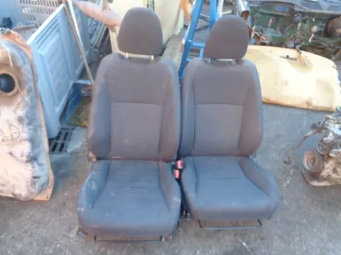 Καθίσματα Σετ Εμπρός (Με Αερόσακους) για TOYOTA YARIS (2015 - ) Hatchback - 5dr *Α* Καθίσματα Σετ Εμπρός (Με Αερόσακους) για TOYOTA YARIS (2015 - ) Hatchback - 5dr *Α*