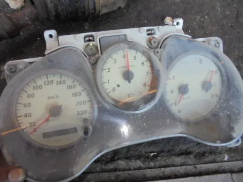 Κοντέρ για TOYOTA RAV-4 (2000 - 2004) (XA20) 1800 1ZZ-FE petrol 125 VVT - i Κοντέρ για TOYOTA RAV-4 (2000 - 2004) (XA20) 1800 1ZZ-FE petrol 125 VVT - i