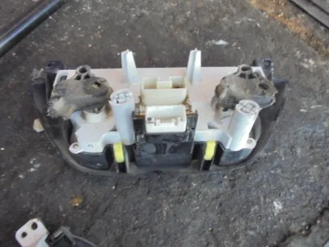 Χειριστήρια Καλοριφέρ για TOYOTA RAV-4 (2000 - 2004) (XA20) 1800 1ZZ-FE petrol 125 VVT - i ΠΑΛΕΤΑ 1 *242441* -  Χειριστήρια Καλοριφέρ για TOYOTA RAV-4 (2000 - 2004) (XA20) 1800 1ZZ-FE petrol 125 VVT - i ΠΑΛΕΤΑ 1 *242441* -